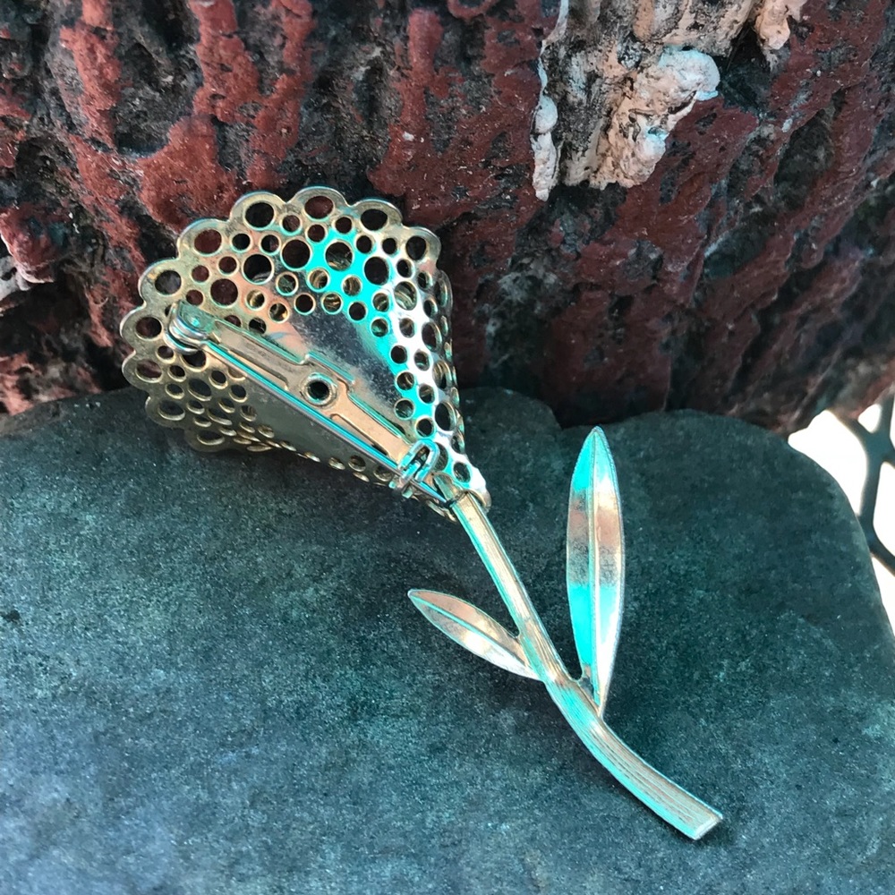 Vintage Rhinestone Flower Pin - Picture 5 of 7